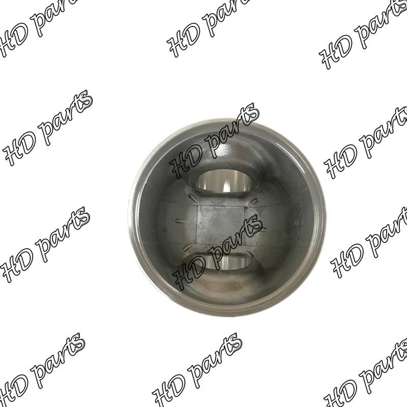 6130-31-2111 Dizel Motor Pistonu 4D105 4D105-1 Gümüş Renk
