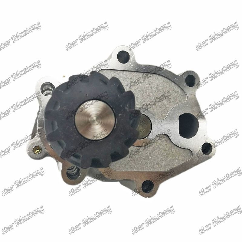 FE6T FD6T Petrol Pompası 15010-Z5512 15010-Z5513 15010-Z5001 15010-Z5503 15010-Z5004 Nissan Motor Parçaları için Uygun