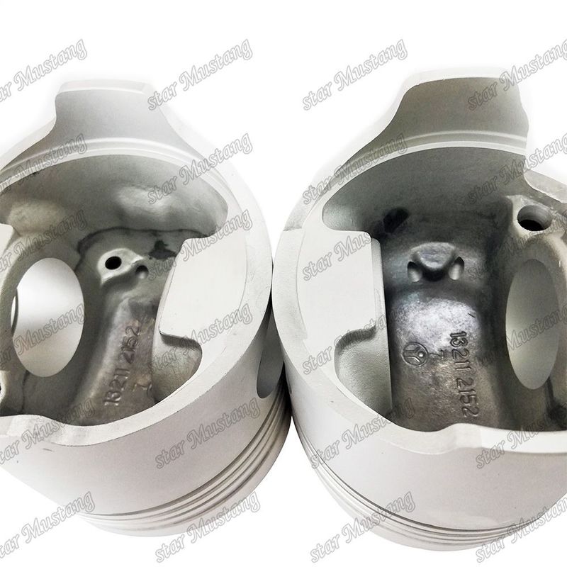 Piston H07C H07CT İç soğutma maddesinin uçlu tabanı 13211-2152 Hino dizel motor tamir parçaları için