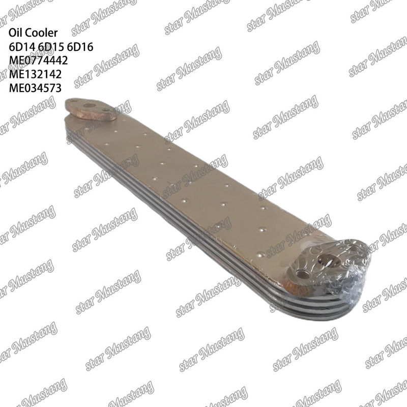 Yağ soğutucu 6D14 6D15 6D16 4 adet ME0774442 ME132142 ME034573 Mitsubishi Motor yedek parçaları için