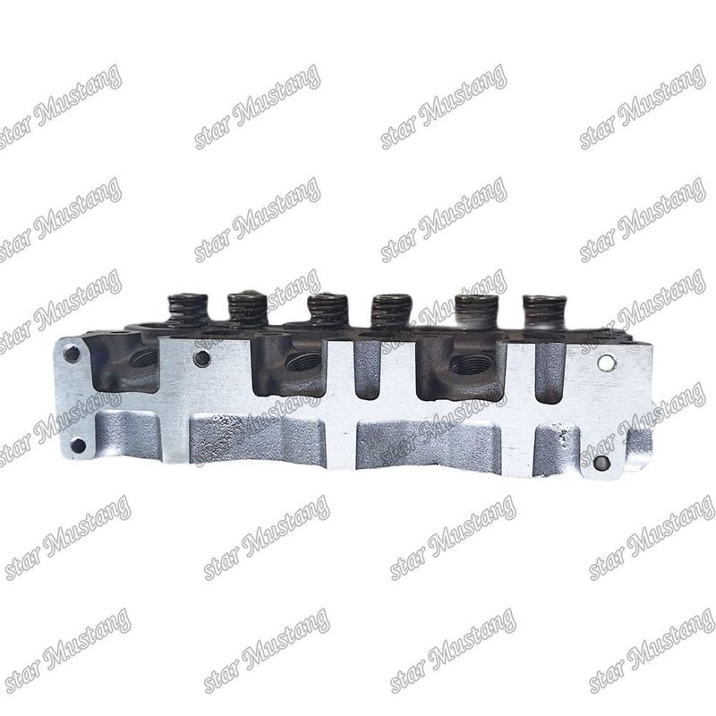 Silindir başı montajı 3TNM74 3TNM72 119517-11740 Yanmar motor yedek parçaları için uygundur