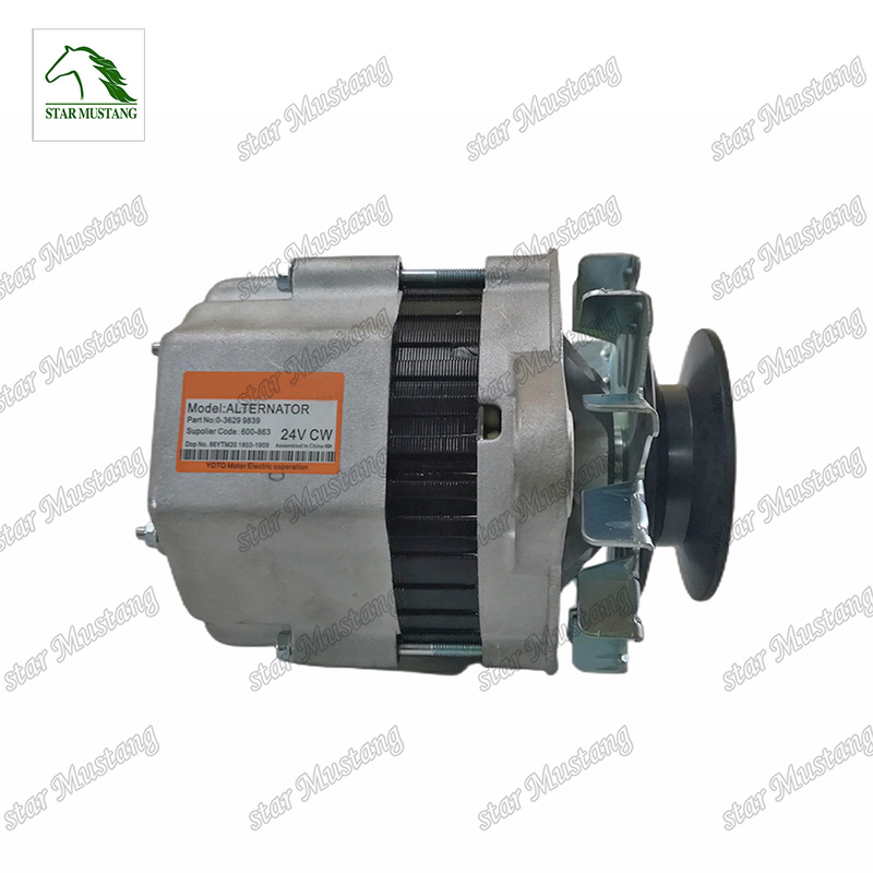 Orijinal Dizel Motoru Alternatörü 4D95 PC60-5 24V 30A 600-821-3850